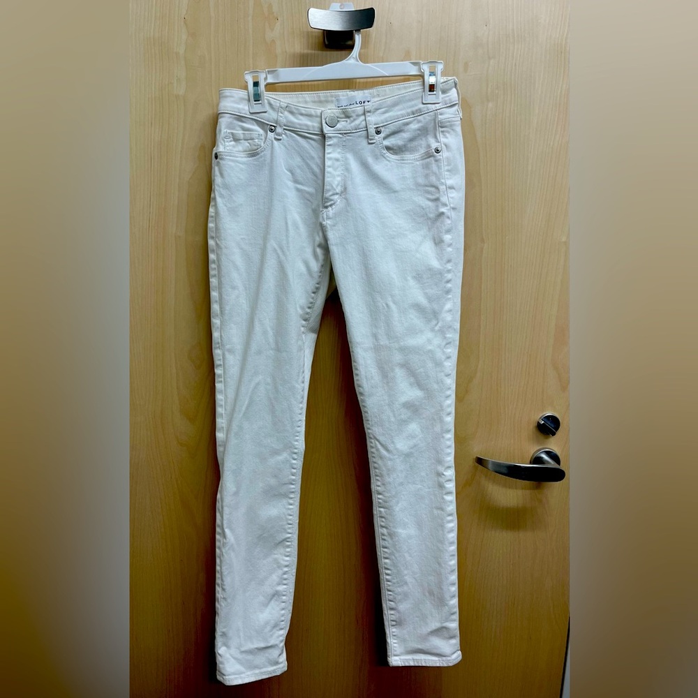 LOFT curvy skinny size 26 white jeans